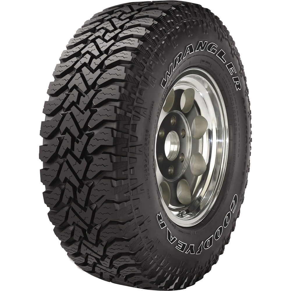 Wrangler Authority A/T LT265/70R17 121Q All-Season Tire